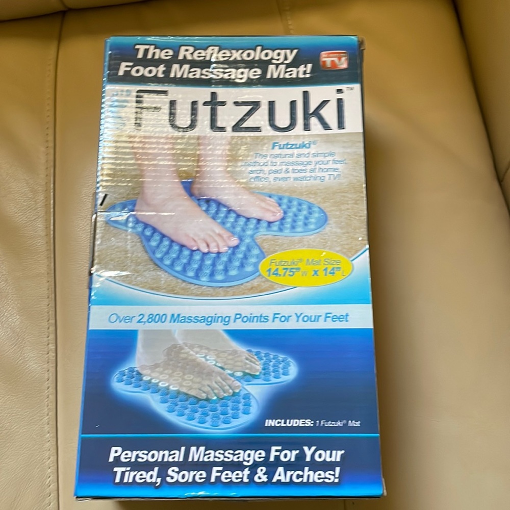 FUTZUKI THE REFLEXOLOGY FOOT MASSAGE MAT!